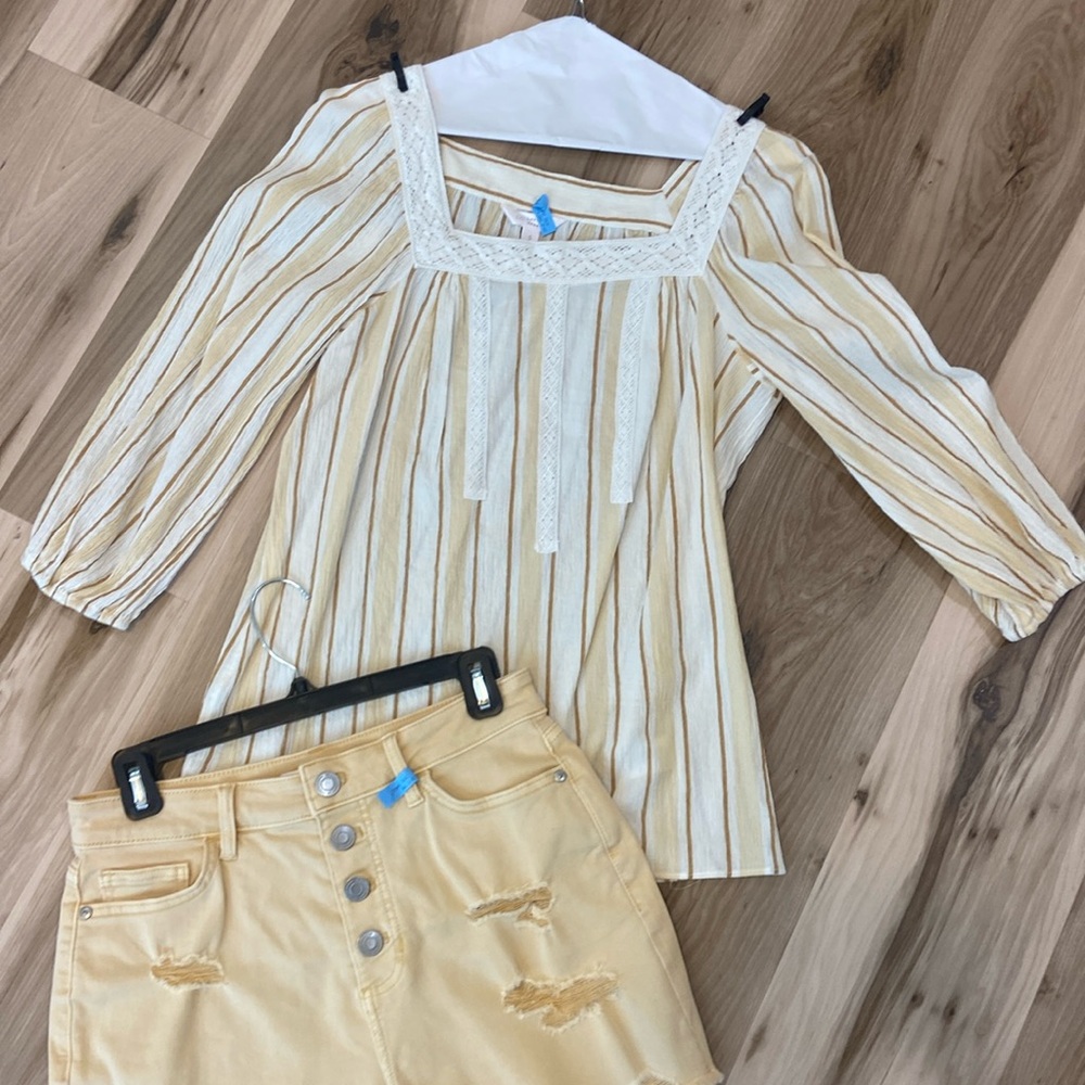 Lauren Conrad Top